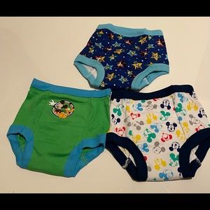 Disney 3 training pants